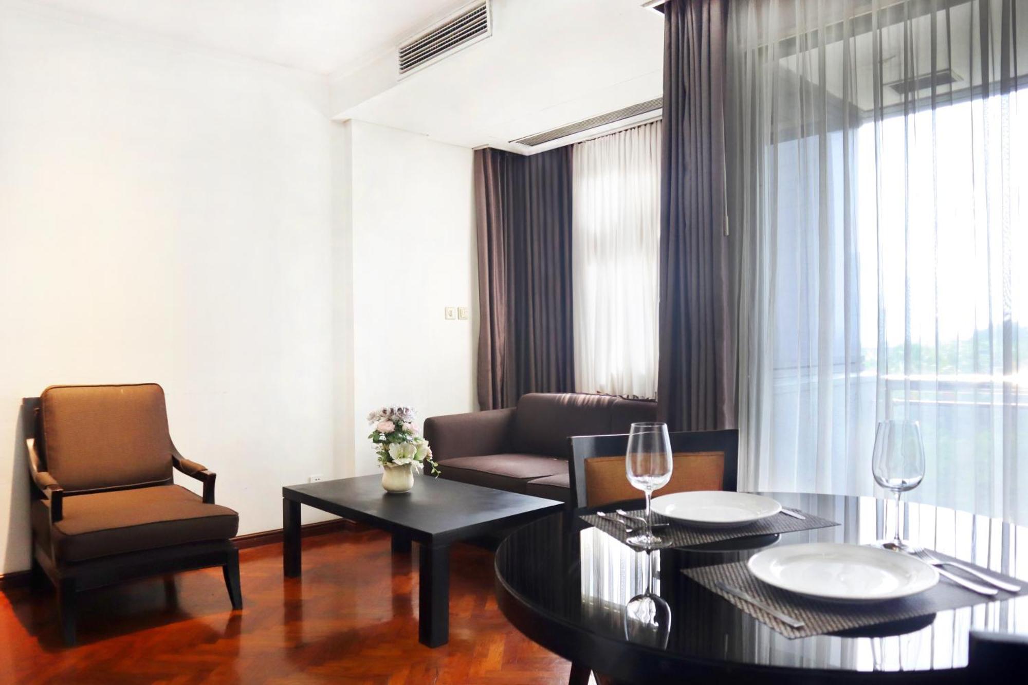 Oakwood Suites Kuningan Jakarta Ngoại thất bức ảnh