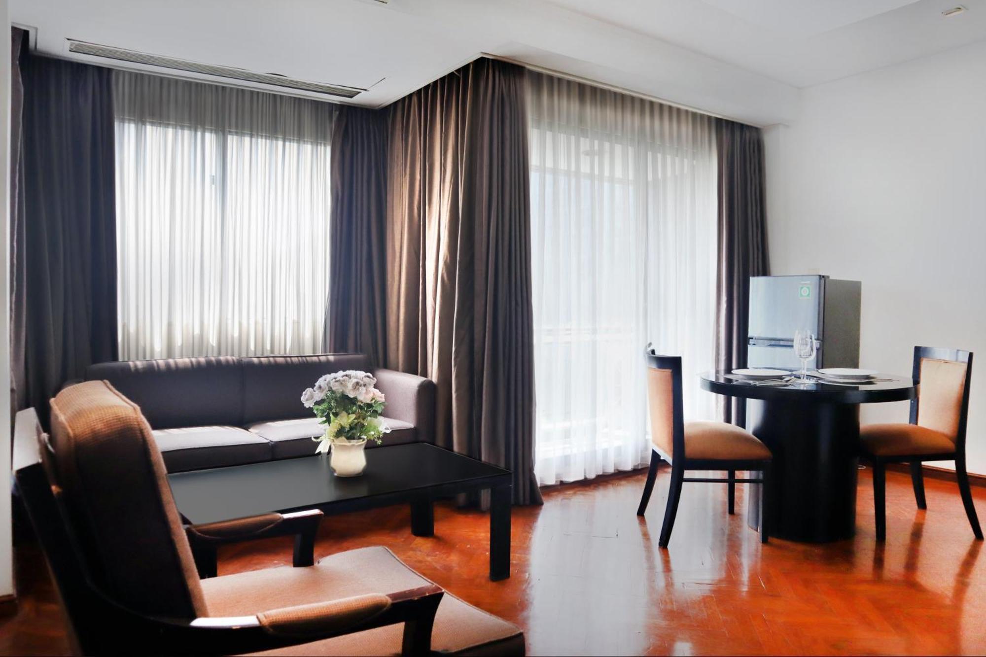 Oakwood Suites Kuningan Jakarta Ngoại thất bức ảnh